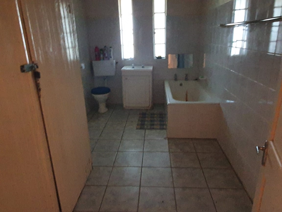 2 Bedroom Property for Sale in Kenhardt Northern Cape